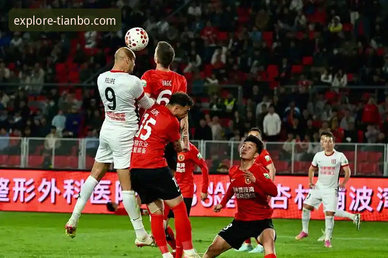3个关键瞬间：费利佩倒钩破门，成都蓉城前锋如何打破申花魔咒？
